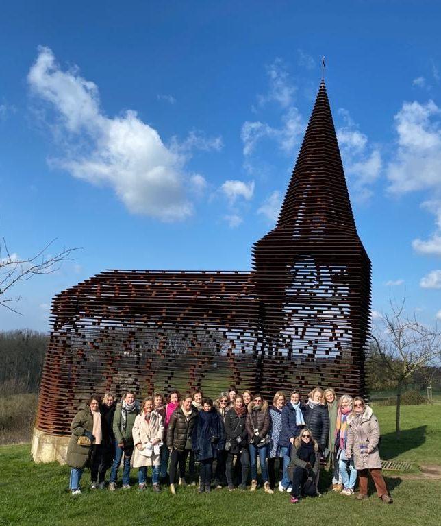 De leden van Kiwanis Brugge Achelois samen op uitstap